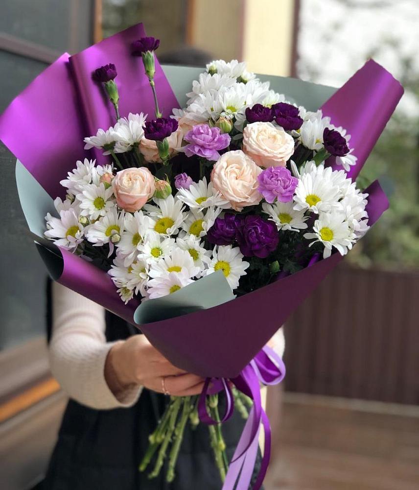 Букет цветов из: Хризантемы, Гвоздики и Розы в Комсомольском Республики Мордовия