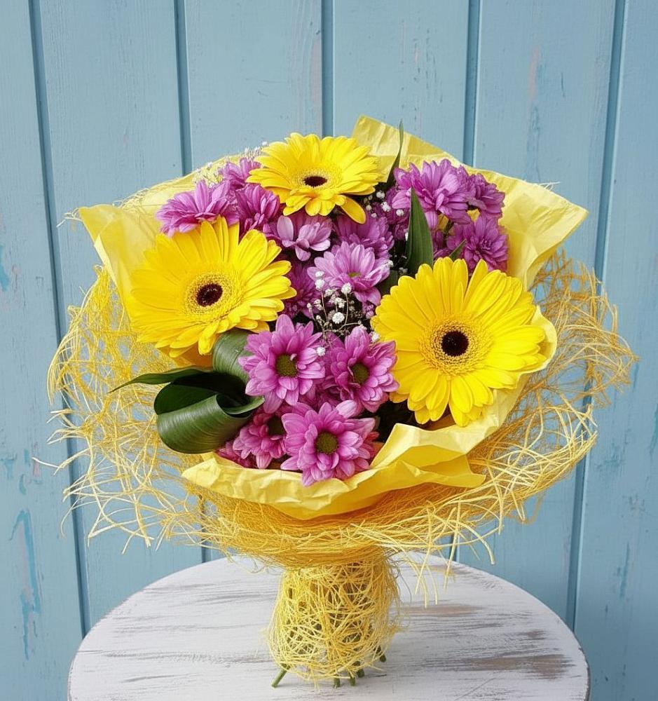 Букет цветов из: Хризантемы и Герберы в Комсомольском Республики Мордовия