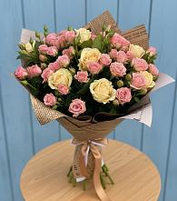 Букет цветов из:  Розы в Комсомольском Республики Мордовия