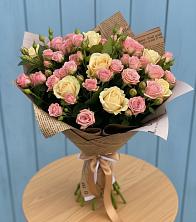 Букет цветов из:  Розы в Комсомольском Республики Мордовия