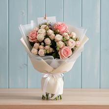 Букет цветов из:  Розы в Комсомольском Республики Мордовия